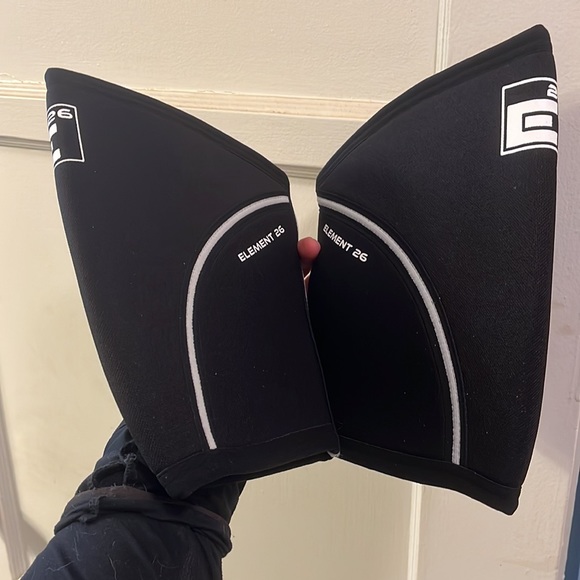 Element 26 knee sleeves - Picture 4 of 7